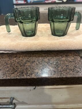Vintage Cactus Green Glass Mugs – Set of 2
